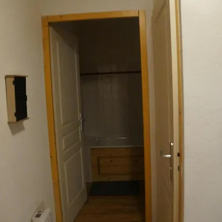 Experience Montagne Balcon Parking Apartment