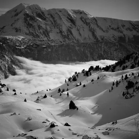 - Balcon Avec Vue Proche Pistes